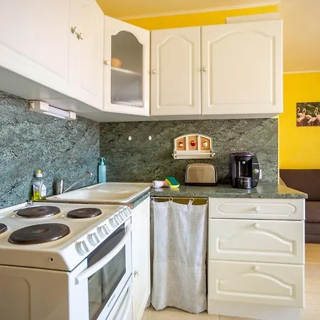 Yellow Mood - Pond, Beach, Peace & Parking Apartment Le Barcares