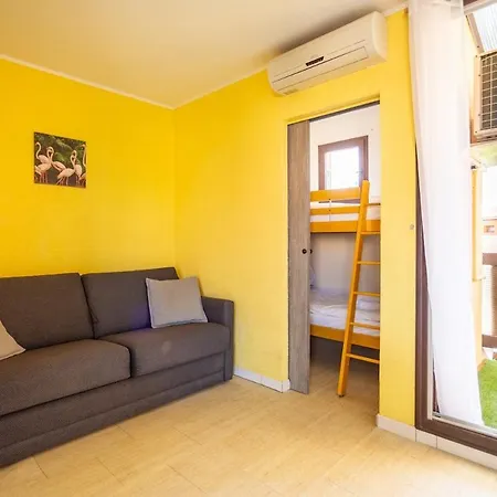 Yellow Mood - Pond, Beach, Peace & Parking Le Barcares